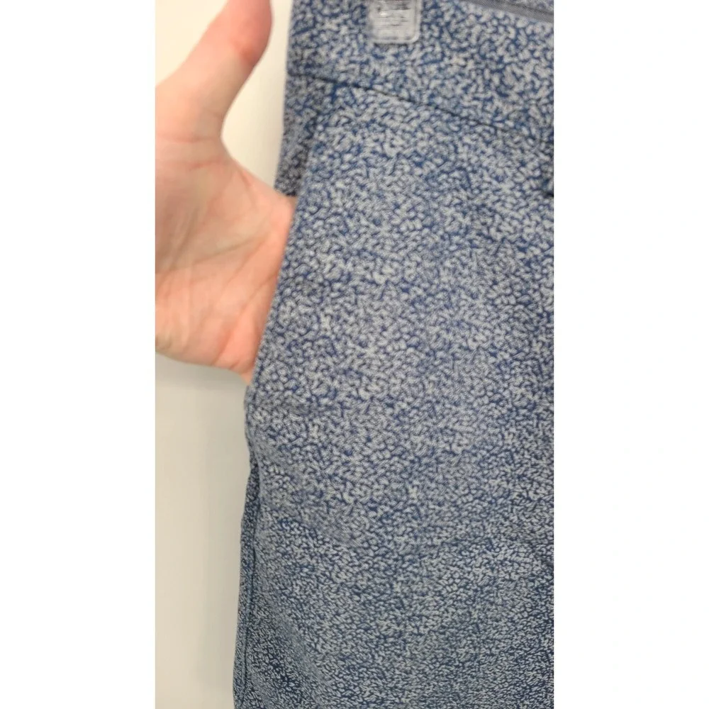 Banana Republic Aiden Men Shorts 34 Preppy Classic Vacation Travel Nautical Blue